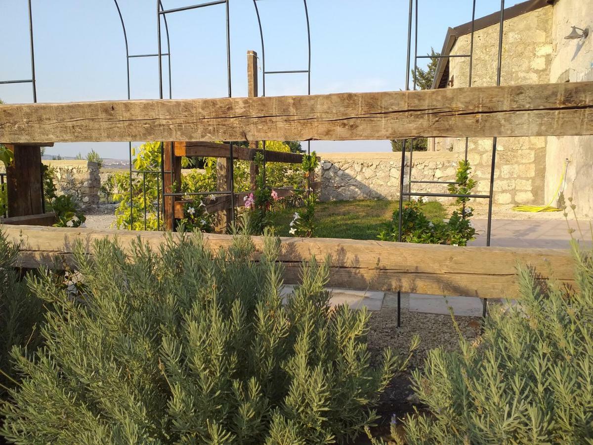 Gibbesi Country Farm Piccolo Cottage Naro Εξωτερικό φωτογραφία