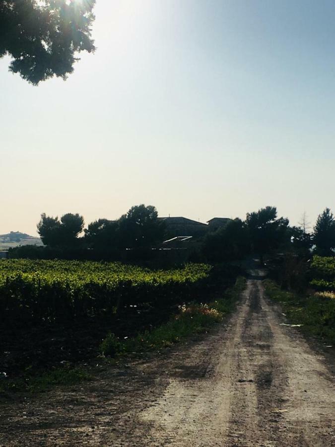 Gibbesi Country Farm Piccolo Cottage Naro Εξωτερικό φωτογραφία