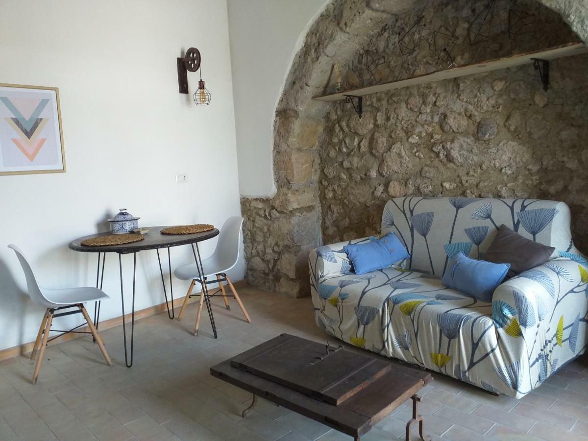 Gibbesi Country Farm Piccolo Cottage Naro Εξωτερικό φωτογραφία